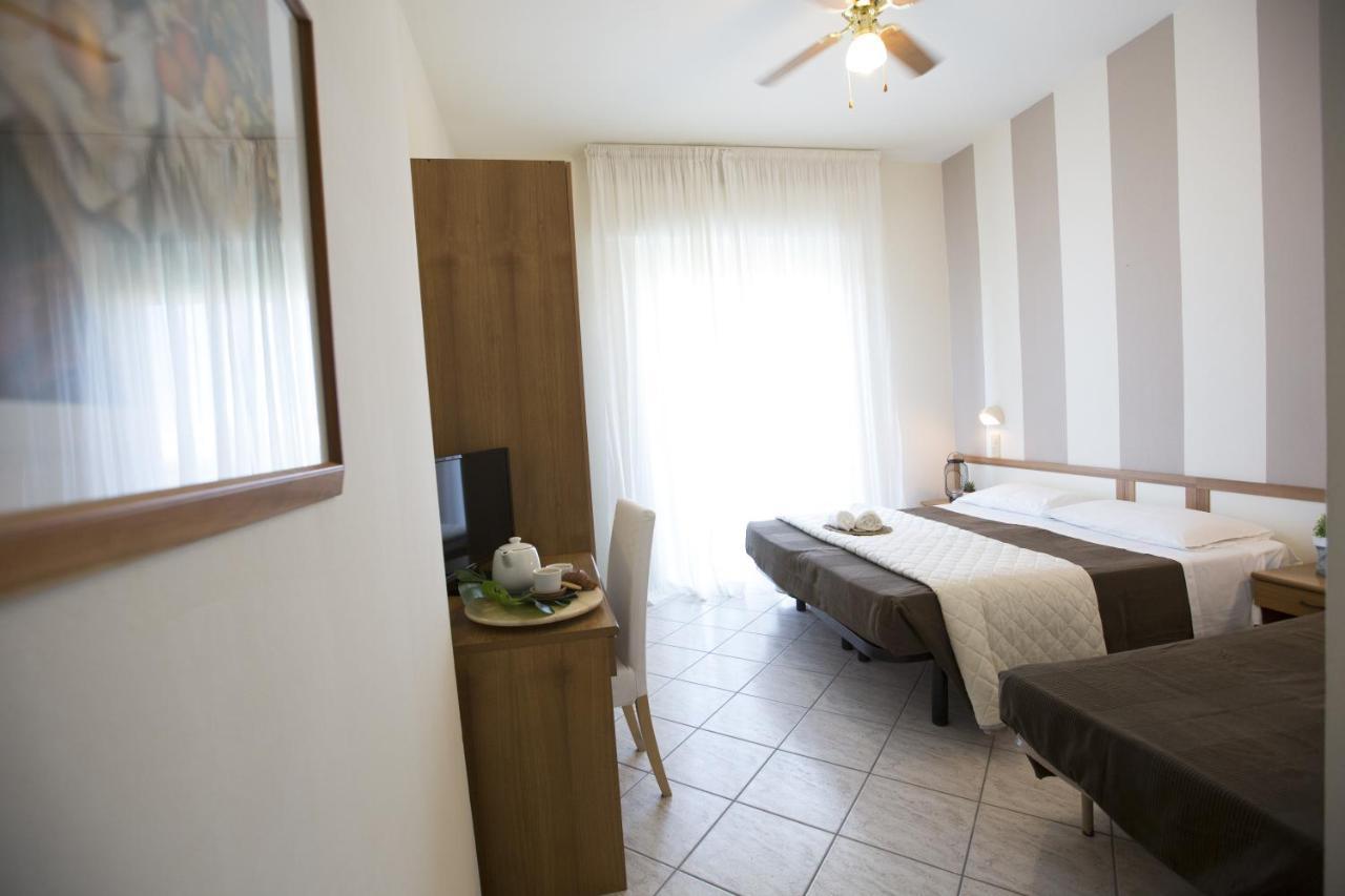 Hotel Esplanade Rimini Zewnętrze zdjęcie